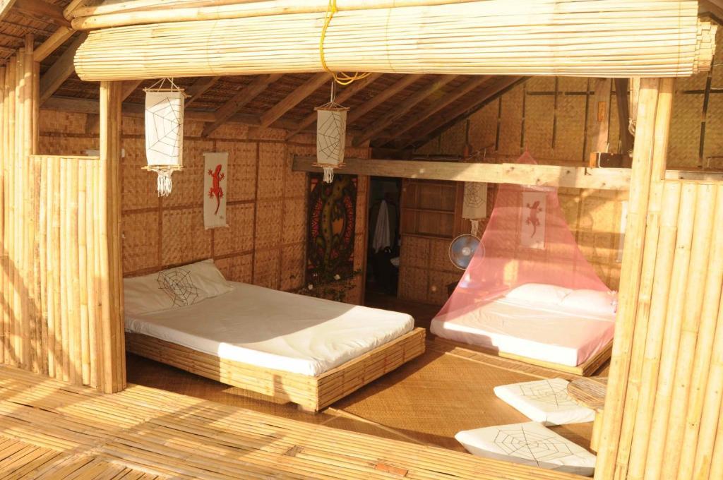 Spiderhouse Resort Yapak Room photo