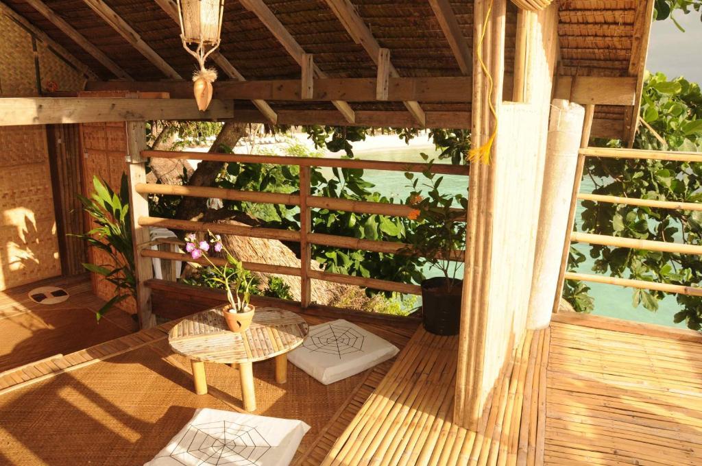 Spiderhouse Resort Yapak Room photo