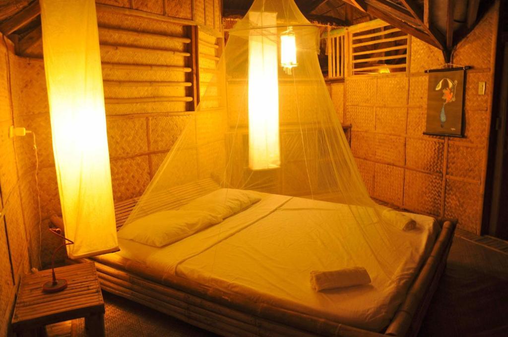 Spiderhouse Resort Yapak Room photo