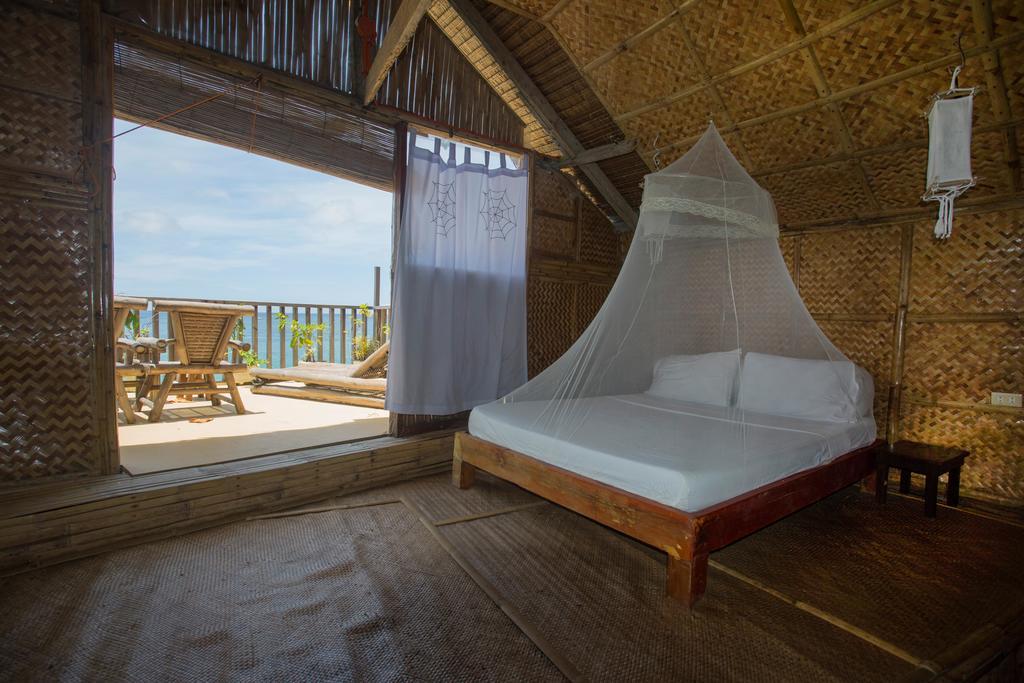 Spiderhouse Resort Yapak Exterior photo